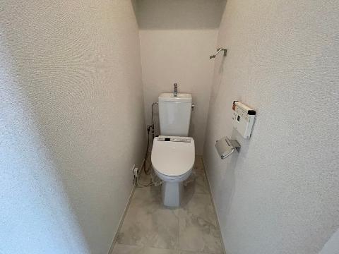 トイレ　シャワー付トイレ