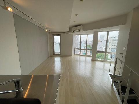 居室・リビング　洋室