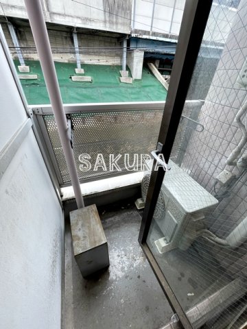 バルコニー　バルコニー