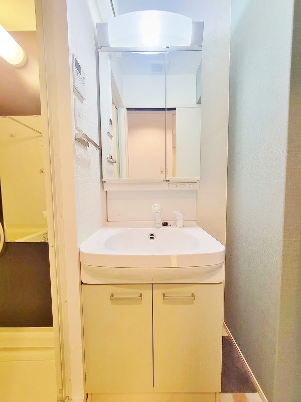 洗面設備　★洗面脱衣所/シャワー付き洗面台★