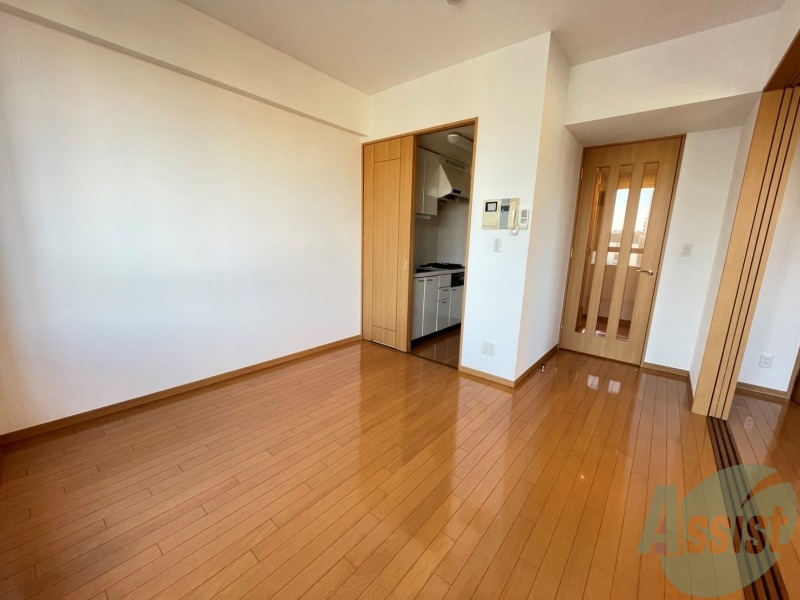 居室・リビング　８帖のリビングです！窓もあり日当たりがもいいですよ。