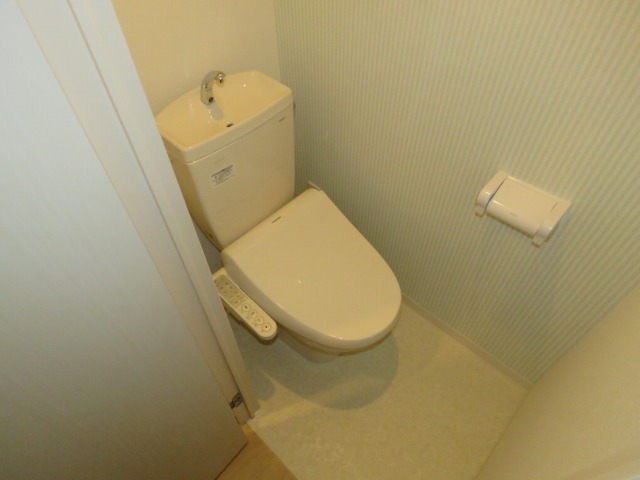 トイレ　ウォシュレット設置済みです！