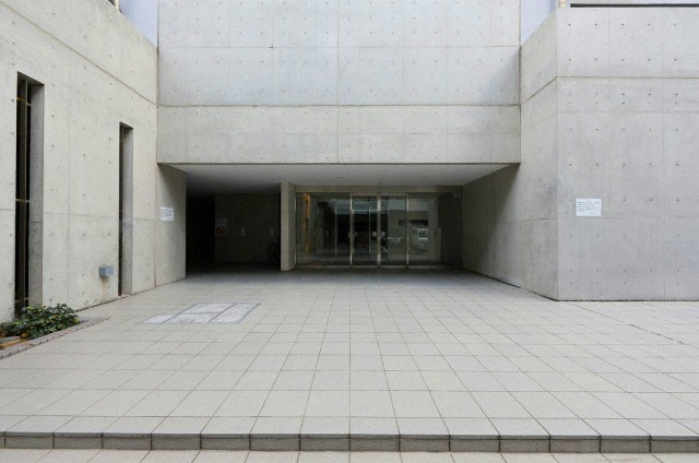 エントランス　エントランス