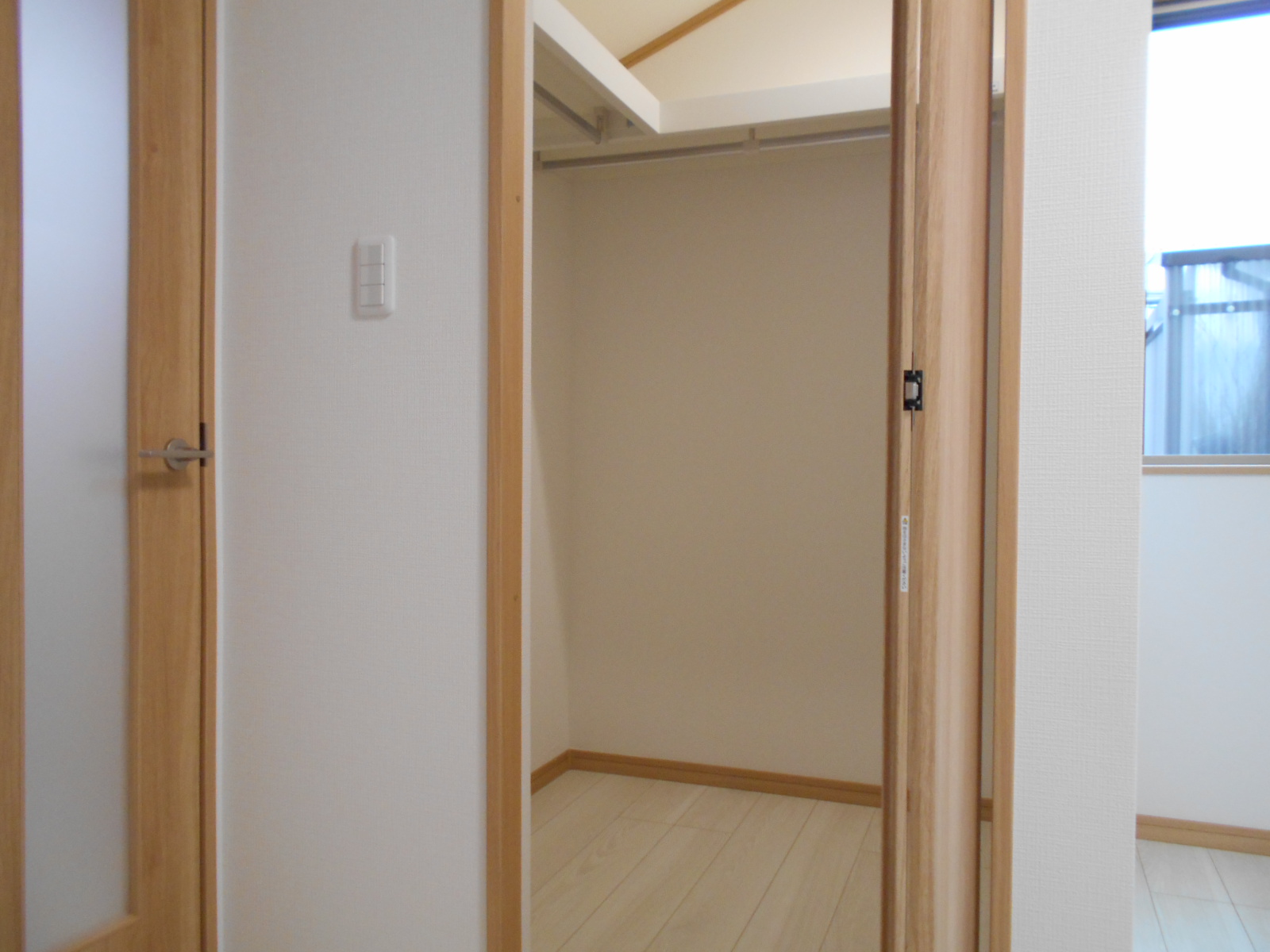 収納　ウォークインクローゼット