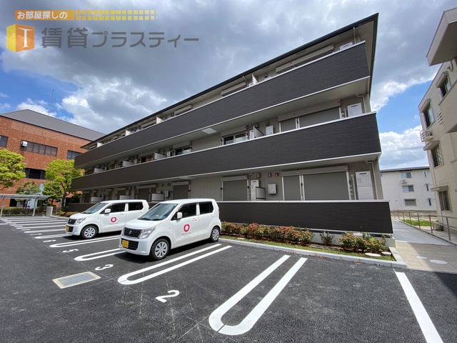 建物外観　まだまだ出てきますよ！人気のセキュリティ賃貸☆