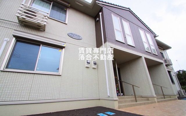 建物外観　おしゃれな建物