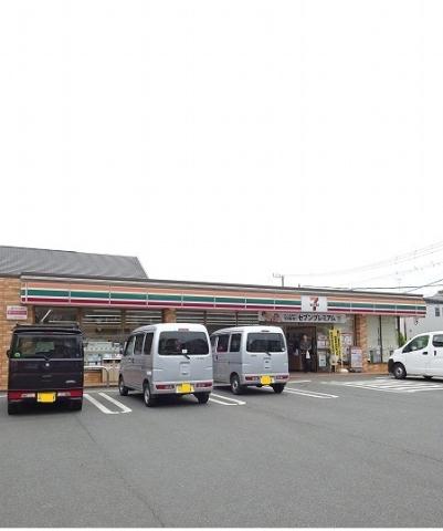 コンビニ　セブンイレブン（コンビニ）まで350m