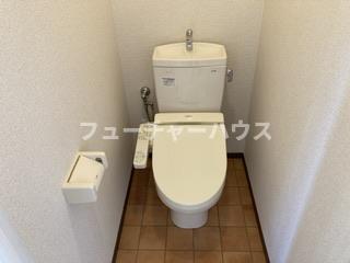 トイレ　トイレもきれいです