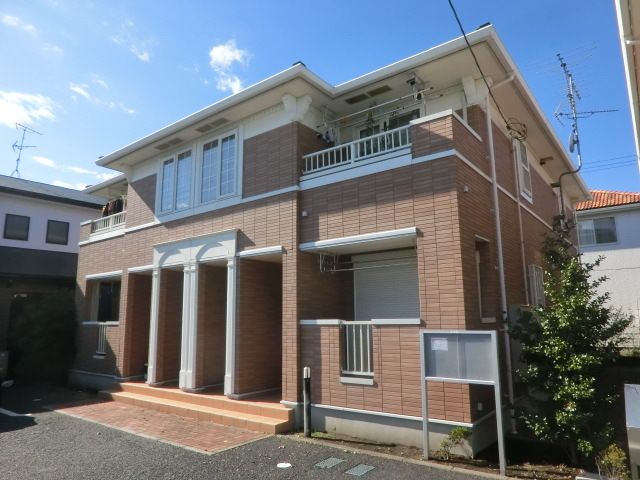 建物外観　2年毎の更新料が不要で経済的です♪