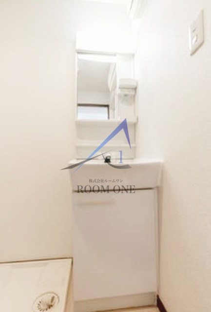 洗面設備　洗面台です。