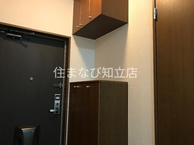 玄関　同型タイプ