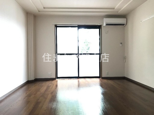 居室・リビング　同型タイプ