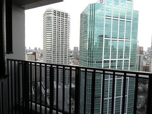 バルコニー　バルコニー