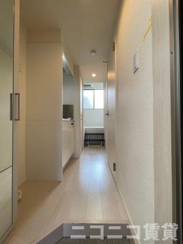 玄関　別号室の為、現状を最優先致します。