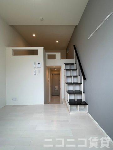 居室・リビング　別号室の為、現状を最優先致します。