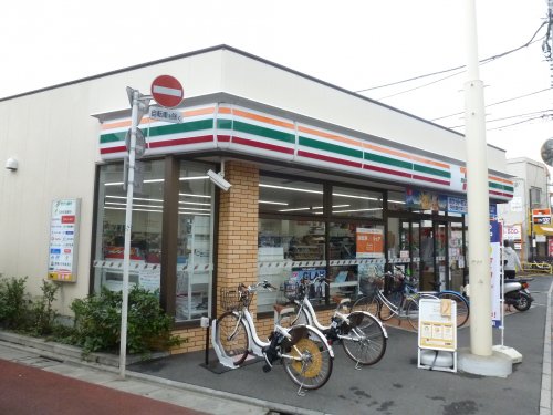 コンビニ　セブンイレブン 杉並天沼通り店（コンビニ）まで413m
