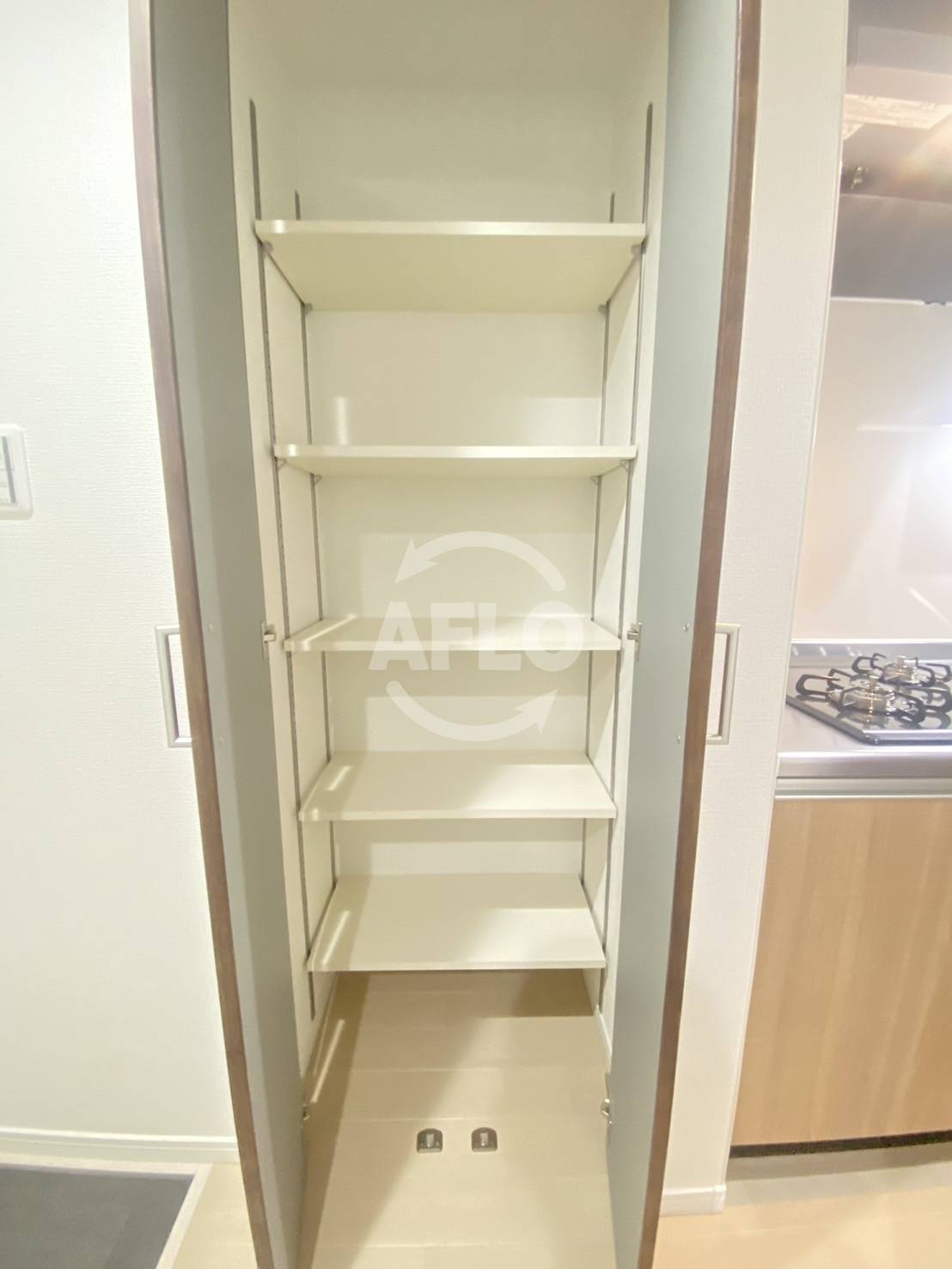 収納　H-mison大正III　収納