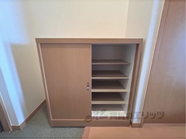 収納　下駄箱