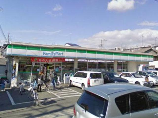 コンビニ　ファミリーマートMYS万代東二丁目店（コンビニ）まで126m
