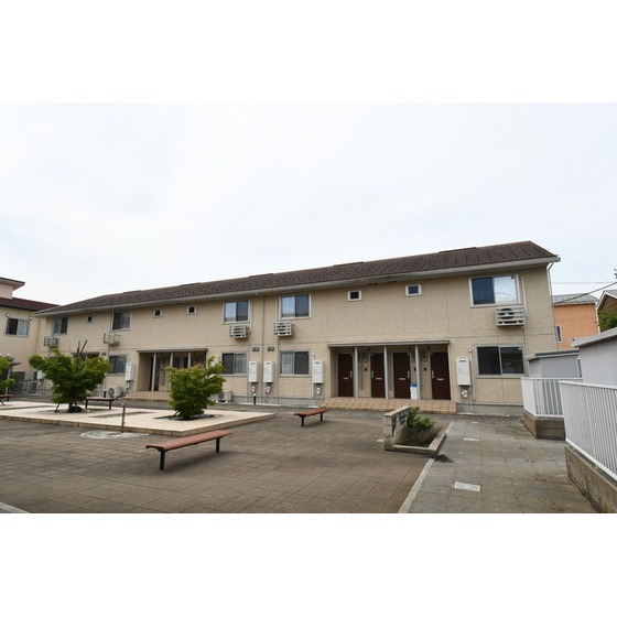 建物外観　II棟