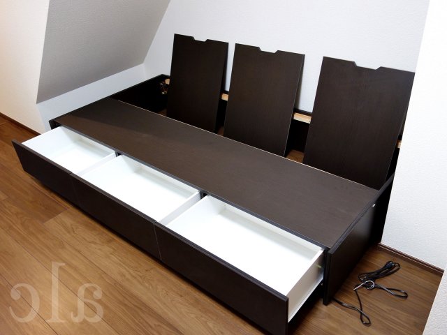 居室・リビング　使いやすい居間です　別部屋