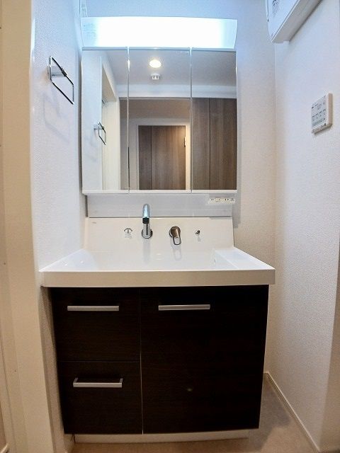 洗面設備　☆嬉しい独立洗面台☆