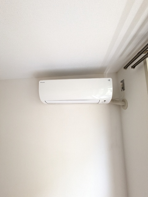 その他　※エアコン　クリーニング前の参考写真です