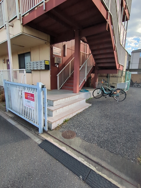 エントランス　エントランス