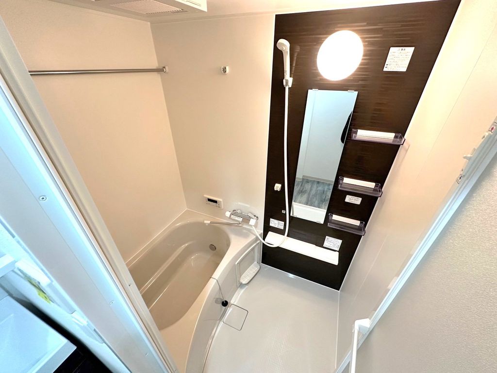 バス・シャワールーム　洗面