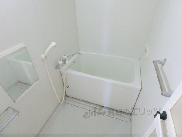 バス・シャワールーム　風呂