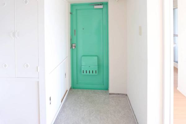 玄関　ビレッジハウスの同一物件・同一タイプの間取りの写真です