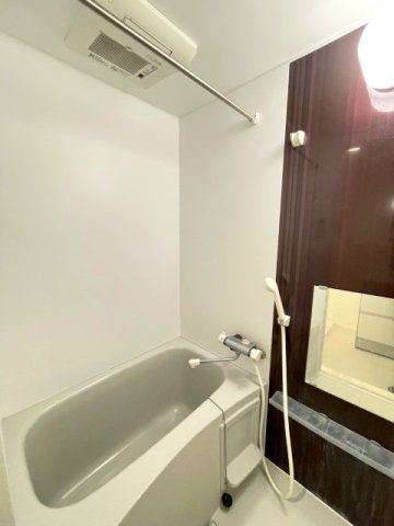 バス・シャワールーム　※別部屋の参考写真となります※現況優先※