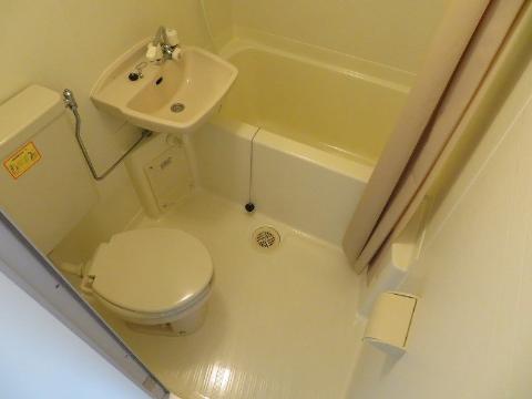 バス・シャワールーム　バス