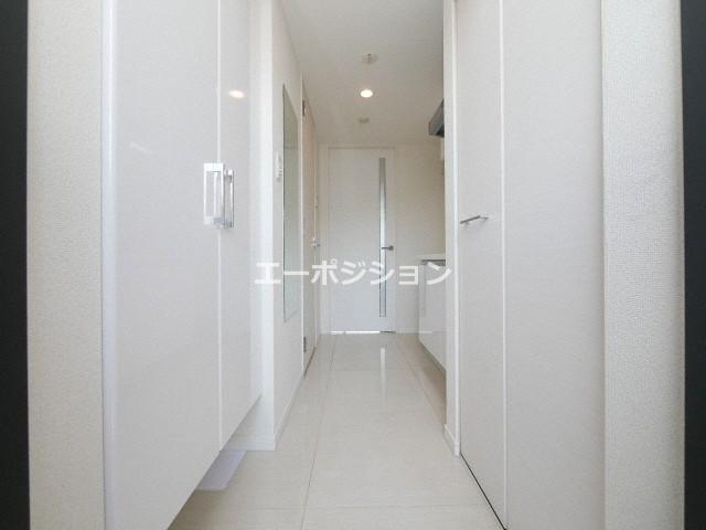 玄関　LUMINOUS桜川