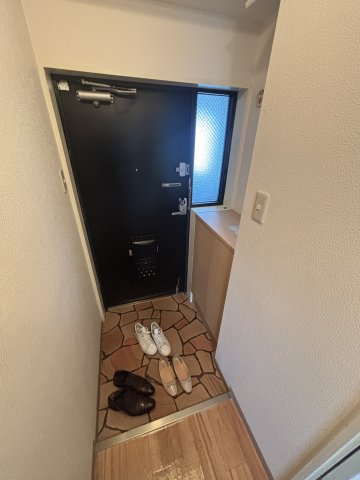 玄関　※別号室参考画像