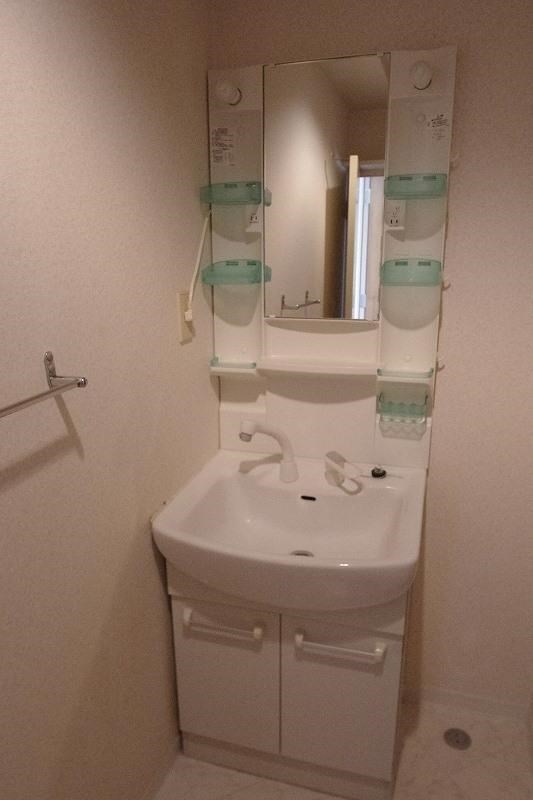 洗面設備　同仕様写真