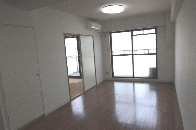 居室・リビング　同仕様写真