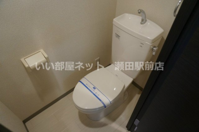 トイレ　間取り反転タイプ