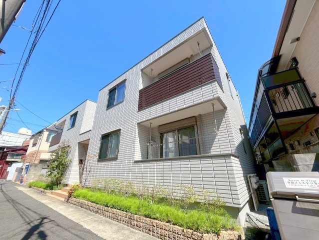 建物外観　★新高円寺徒歩3分の好立地★