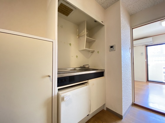 キッチン　※別部屋の写真です