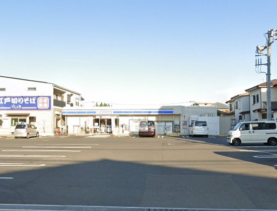 コンビニ　ローソン 厚木岡田店（コンビニ）まで330m
