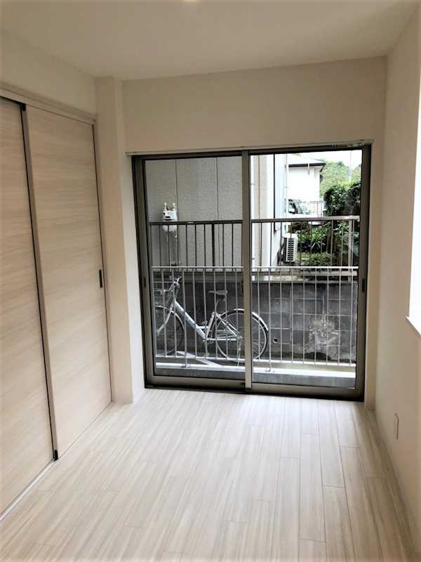 その他部屋・スペース　【南向き日当たり良好♪】大型スーパー至近で住環境良好！！