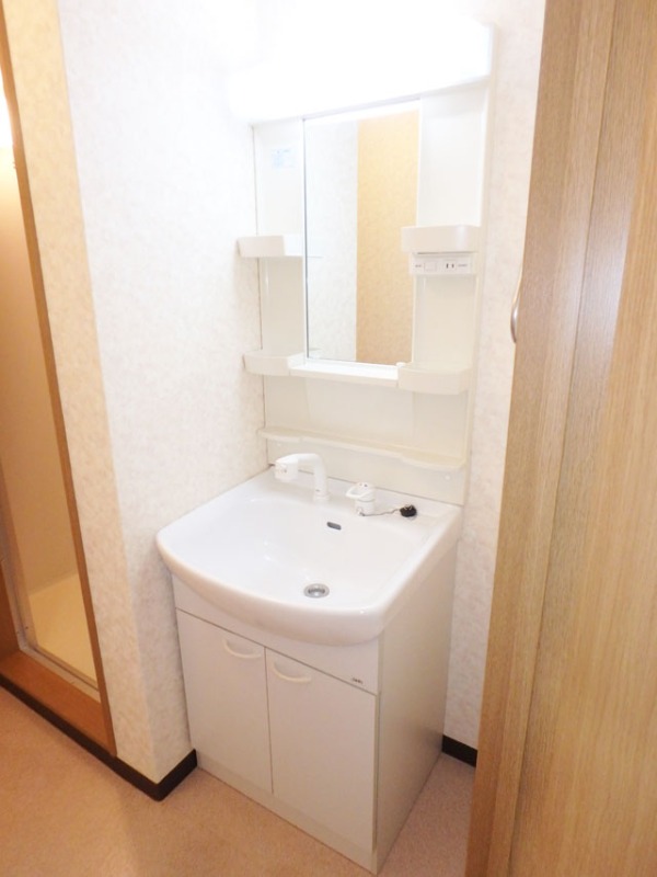 洗面設備　人気のシャンプードレッサー☆