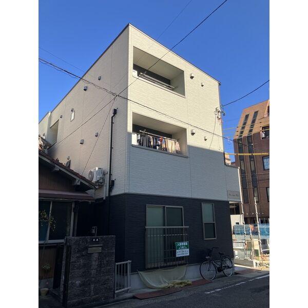 建物外観　同物件写真 2025.0424撮影時