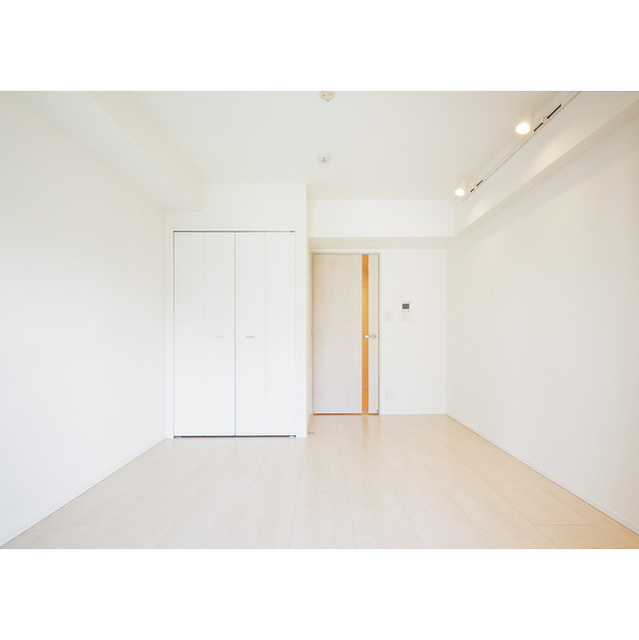 居室・リビング　同タイプ写真　※現況優先