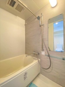 バス・シャワールーム　※別部屋参考写真