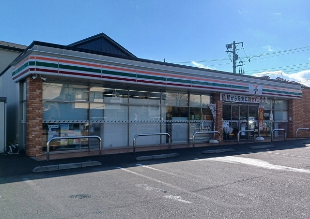 コンビニ　セブンイレブン（コンビニ）まで850m