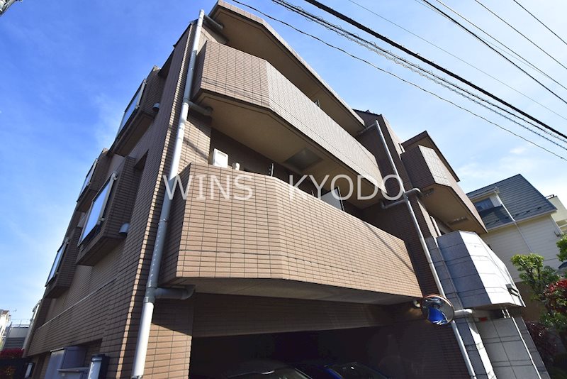建物外観　オートロック付きの分譲賃貸マンションです
