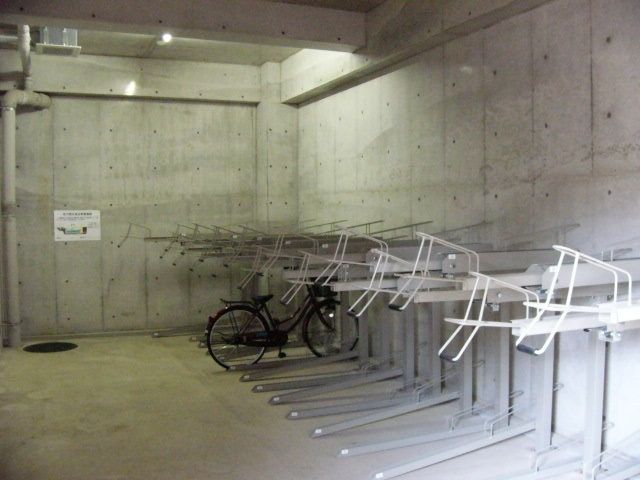 その他共有部分　自転車置き場