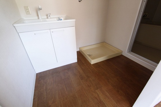 洗面設備　※別部屋の写真です